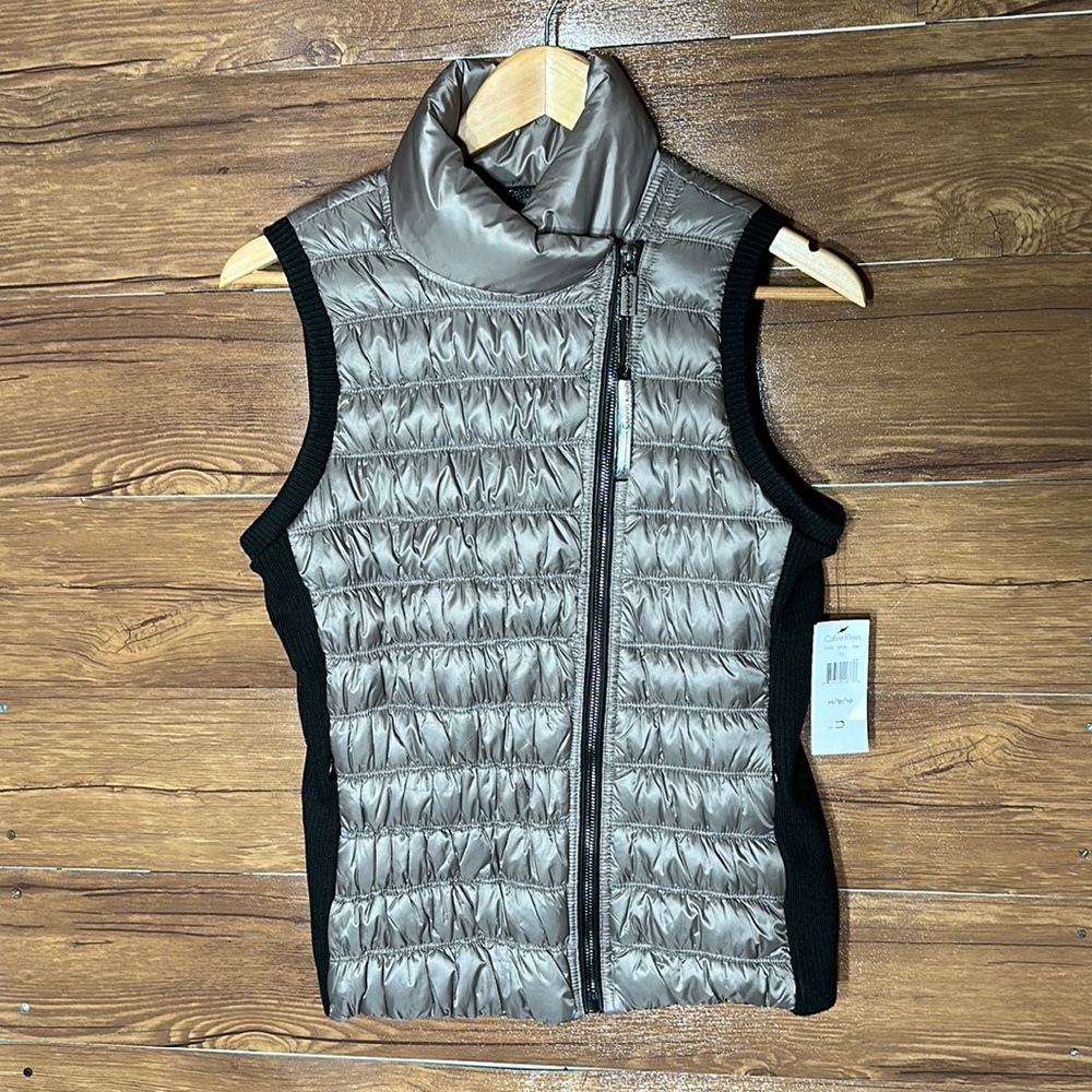Calvin Klein Performance Womens Size XS Sleeveless Silver Down Puffer vest nwt